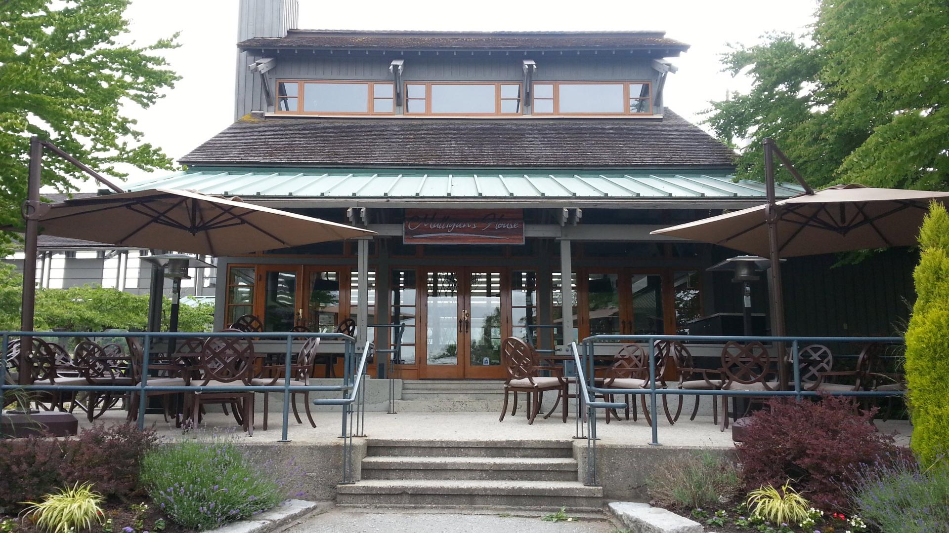 Riverway Mulligan's House Express