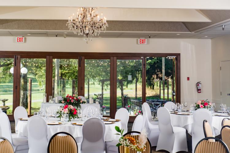 Wedding table setting at Burnaby Mountain Clubhouse
