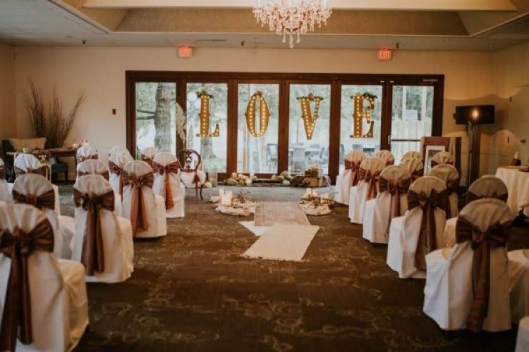 Wedding ceremony at Burnaby Mountain Clubhouse