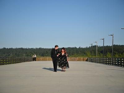 burnaby-lake-pavilion-wedding-couple-pier