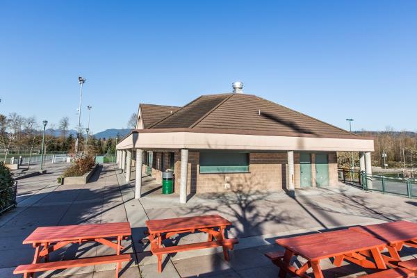 Burnaby Lake West concession outdoor seating